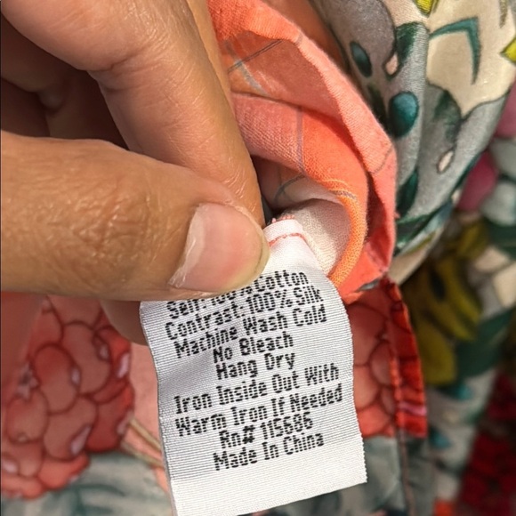 Johnny Was Workshop Cotton & Silk Sleeveless Plaid Mix Floral Button-Up Shirt - Picture 6 of 6